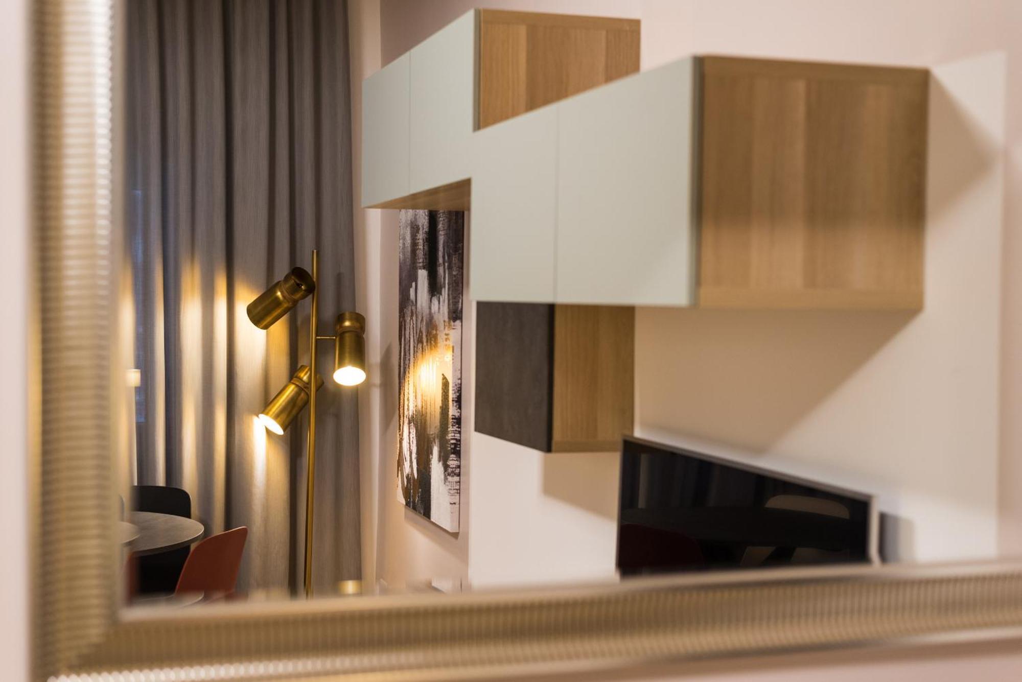 Super Comfort Pisino Street Roma